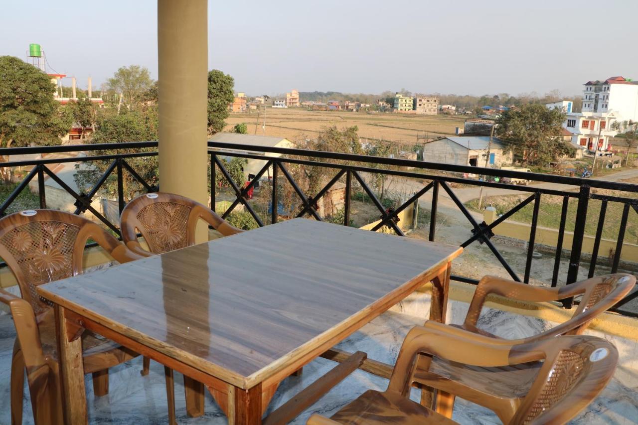 Hotel National Park Sauraha- Homely Stay And Peaceful Location With Jungle Safari Arrangements Exteriér fotografie
