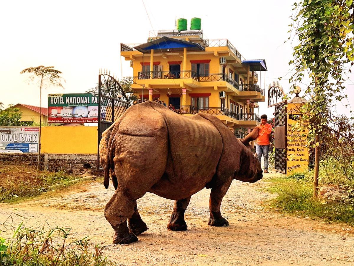 Hotel National Park Sauraha- Homely Stay And Peaceful Location With Jungle Safari Arrangements Exteriér fotografie